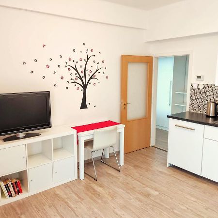 Apartment Zizkov Прага Экстерьер фото